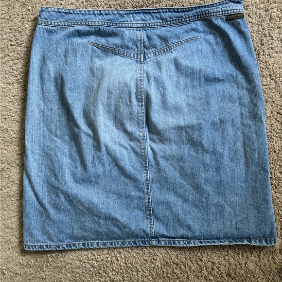 Calvin Klein Skirt with Knee Vents - Picture 3 of 7